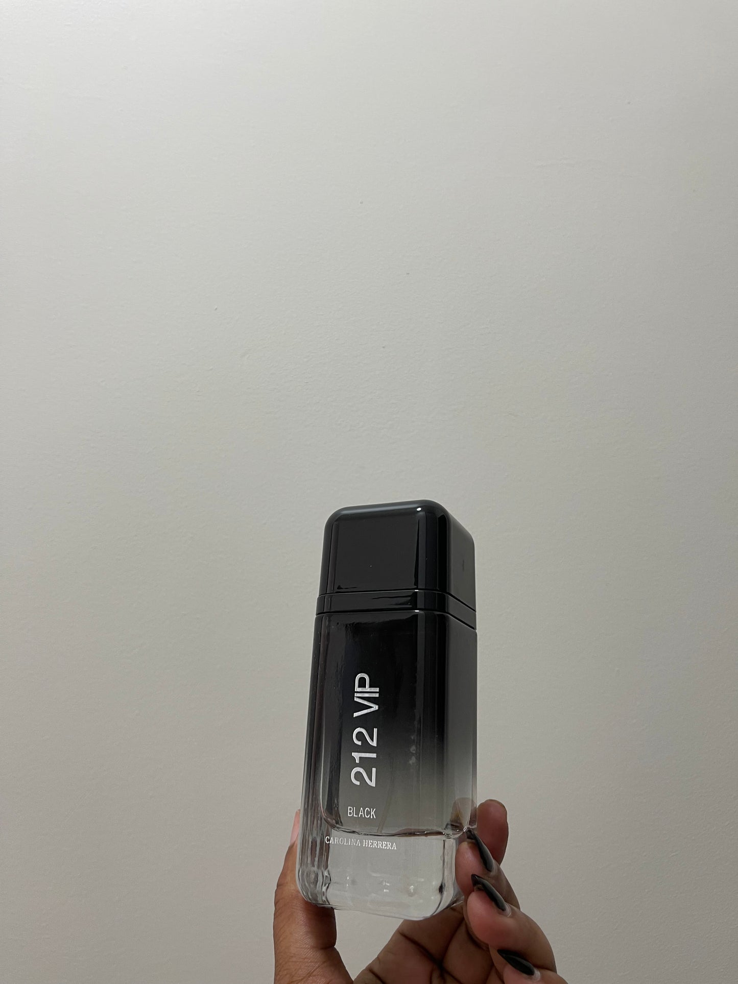Carolina Herrera 212 VIP Black